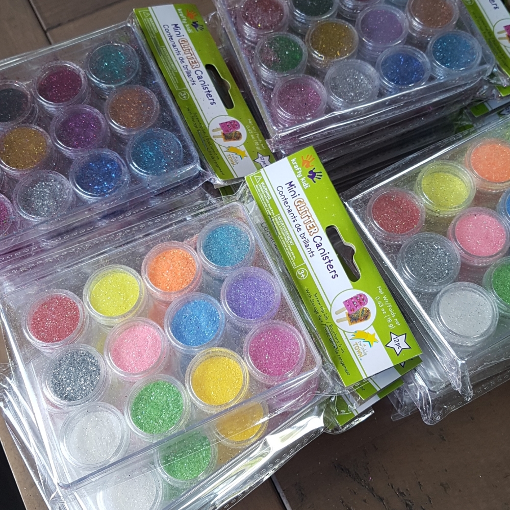44,44% OFF - 24 PACKS Mini Glitter Canisters